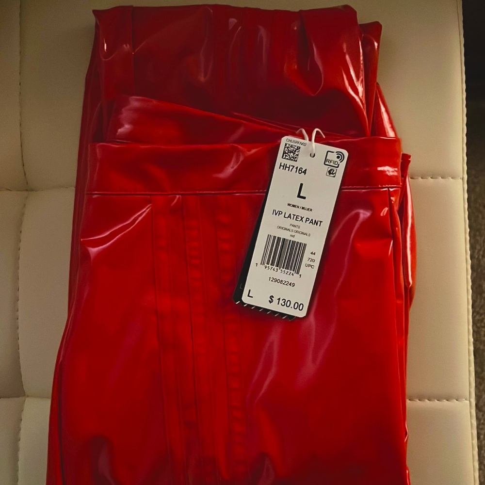 Accentuate your body and style with these bold, statement latex pants!